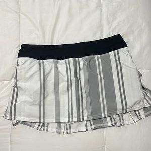 Lululemon skirt!!